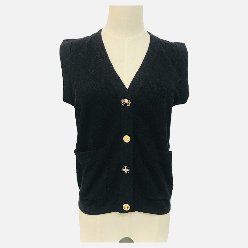 D23-502A Black Short Sleeve V-Collum Knitted Cardigan